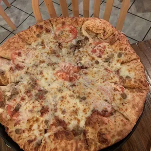 Bacon Cheeseburger Pizza