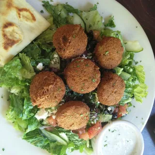 Falafel Salad