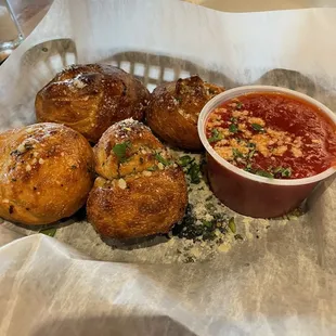 Garlic Knots
