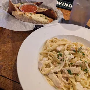 Chicken Alfredo