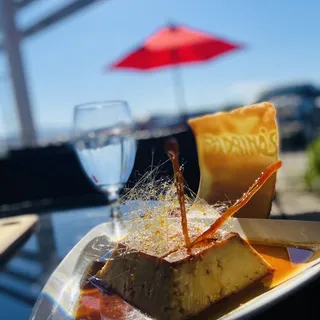 Flan Napolitano