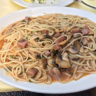 Linguini a la Joey Pasta Dish