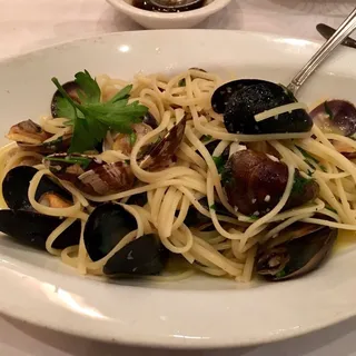 Linguine Con Vongole O Cozze