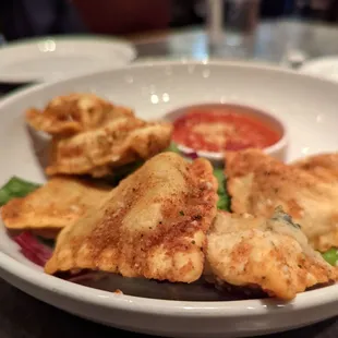 chicken wings and fried chicken, food