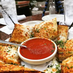 Cheesy Garlic Bread