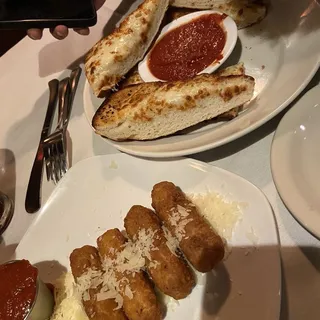 Mozzarella Sticks