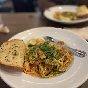 This pasta dish is super delicious!!