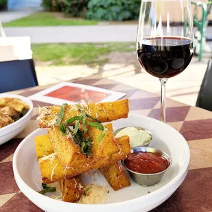 Fried polenta and red wine