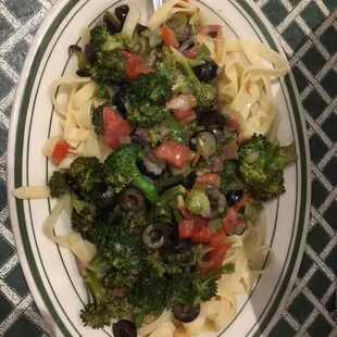 Veggies Franchise since I don't eat meat. Very nice of them and SO delicious!!! Thanks to the chef "Pork Chop!"