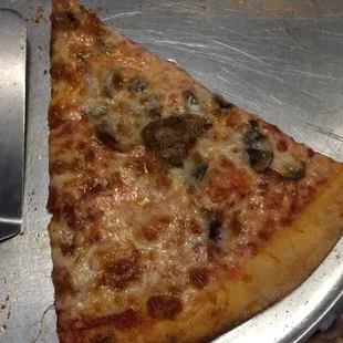 Italian supreme minus the green peppers