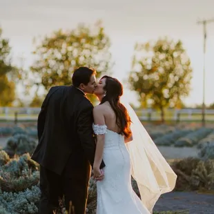 Our photographer Marilyn Diaz  is extremely talented and captured Pageo's detail perfectly!!