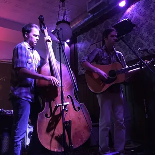 3 Man Bass