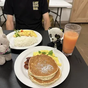 $5 special for staying at the Pagoda hotel   Portuguese sausage omelet and the pancake sandwich. Yum!