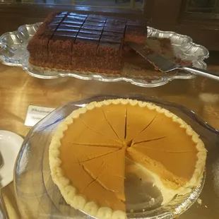 Chocolate Dobash Cake