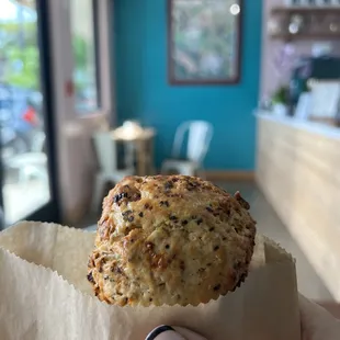 Tomato basil scone