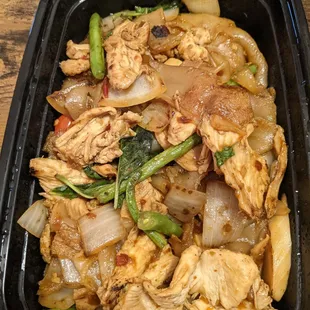 Drunken noodles with chicken