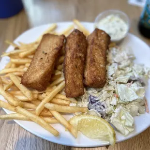 Fish and Chips Lunch Plate