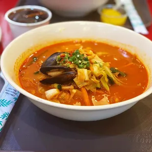 Seafood Noodle Soup Extra Spicy