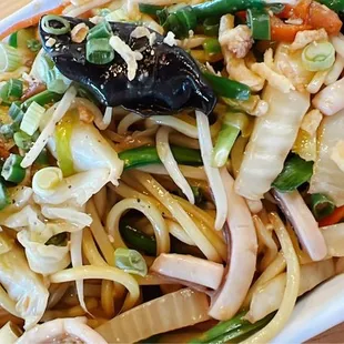 Stir fried noodles