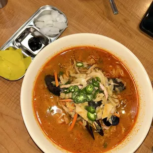 Jompong Noodle Soups