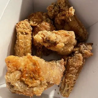 SM TRAY SALT & PEPPER WINGS