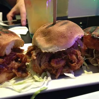 BBQ Pig Sliders (2pcs)