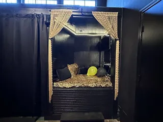 Algiers Music and Artist Studio