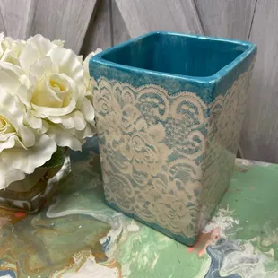 Glazed ceramic utensil holder