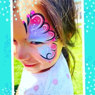 Beauty facepainted