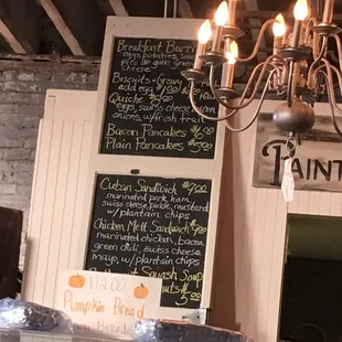 Menu lunch starts at 10