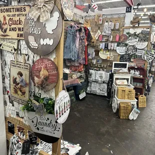 Farmgirl Accessories H3 @ the painted tree