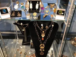 Art House Gallery & Classes