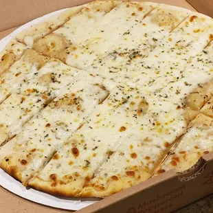 12" Garlic Cheese Bake