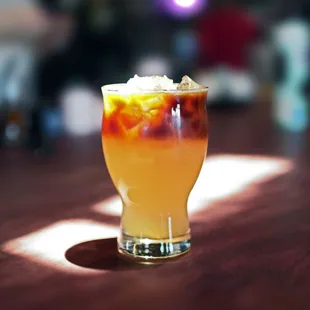 seasonal special - pineapple espresso tonic