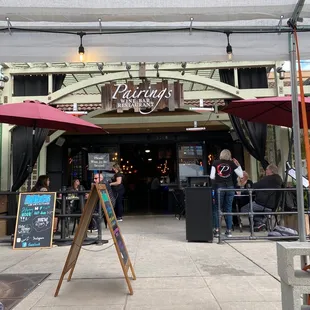 Great outdoor, brought us blankets and excellent service!