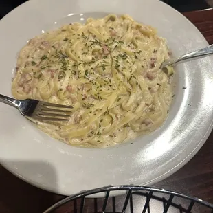 Fettuccine Carbonara