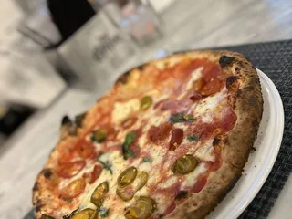 Nella Pizza e Pasta