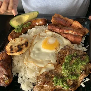 Bandeja Paisa Platos