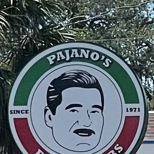 The sign with Old Nick's picture !