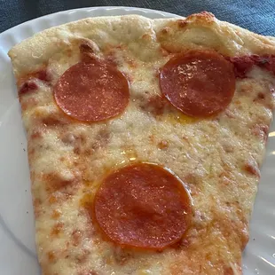 Pepperoni pizza