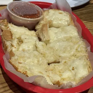 Garlic Cheese Bread