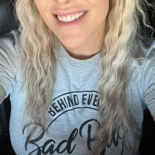 Sandra R.