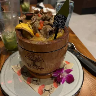 Stuffed mofongo a&quot;w/bistec a ajillo