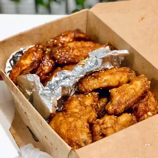 Original Fried Wings, soy garlic and hot and spicy