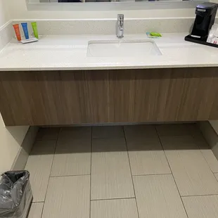 Large vanity area.