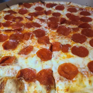 XL 18&quot; one topping