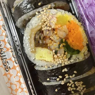 Now that things are calming down I can post again :) It's been awhile y'all - spicy squid kimbap (average wait time: 20 min)