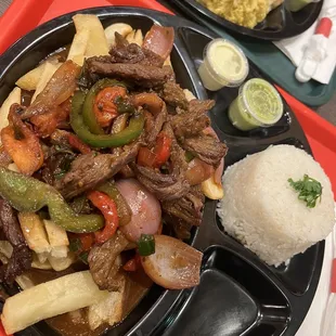 Lomo Saltado 19$