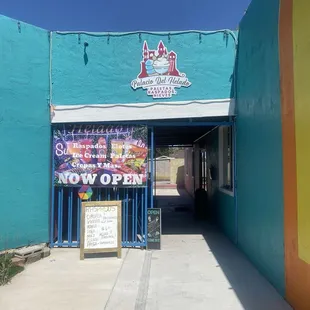 The front of the store!