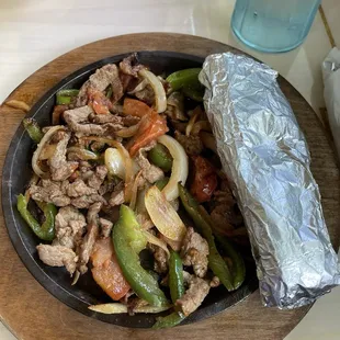 Lunch steak fajitas